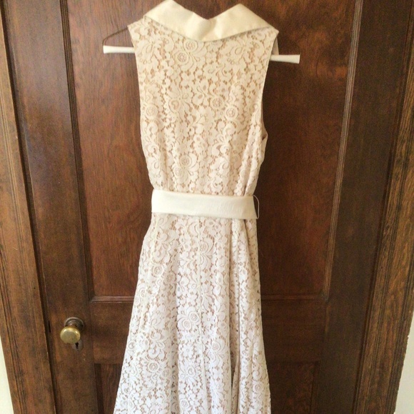 For Nordstrom by Eliza J Cream Lace Dress nude satin lining sz 2 - Picture 8 of 13